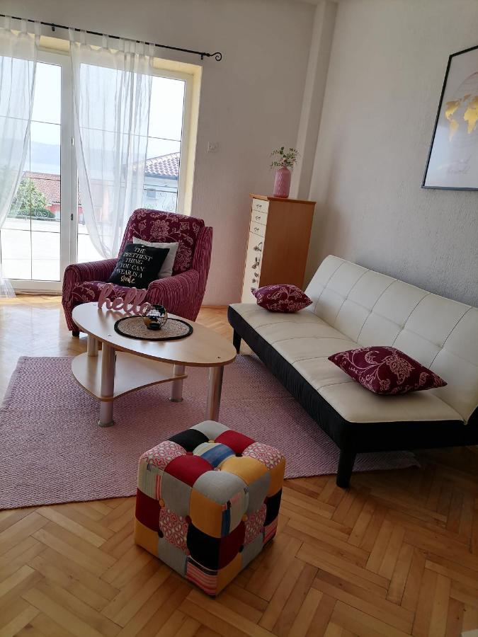 Apartman Marijana 诺维·维诺多尔斯基 外观 照片